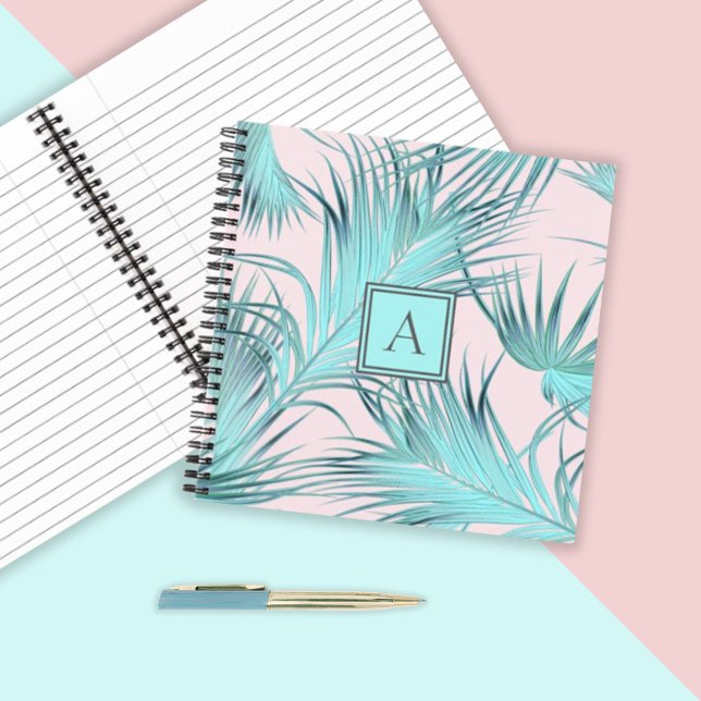 Trendy Tropical Palm Fronds Muster mit Monogram Notizbuch (Von Creator hochgeladen)
