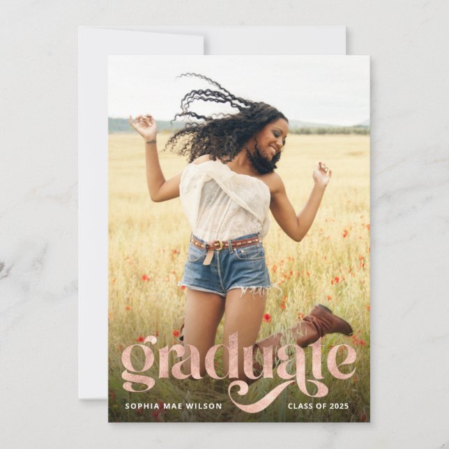 Trendy Typografy Rose Gold Overlay Grad Party Einladung (Vorderseite)