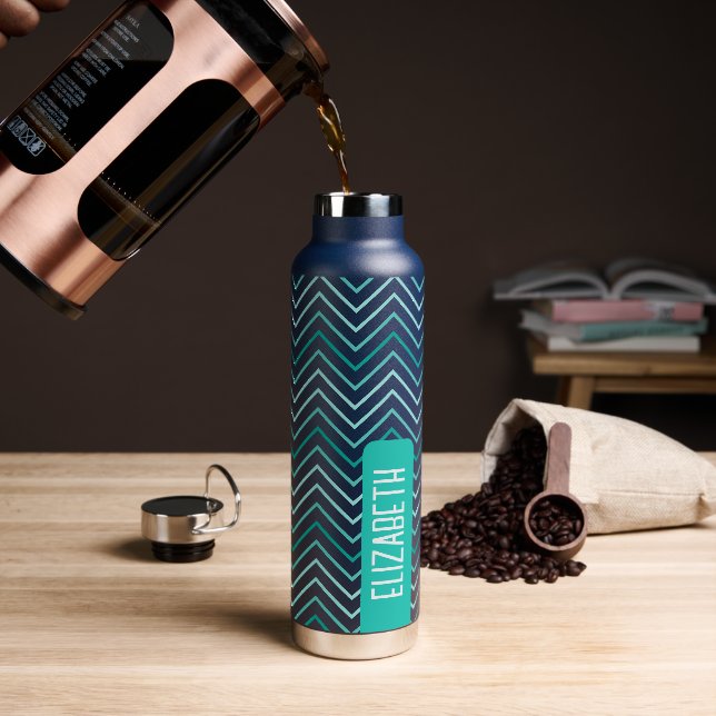 Trendy Zickzack Pattern großer Namensblock aquamar Trinkflasche (Kaffee)