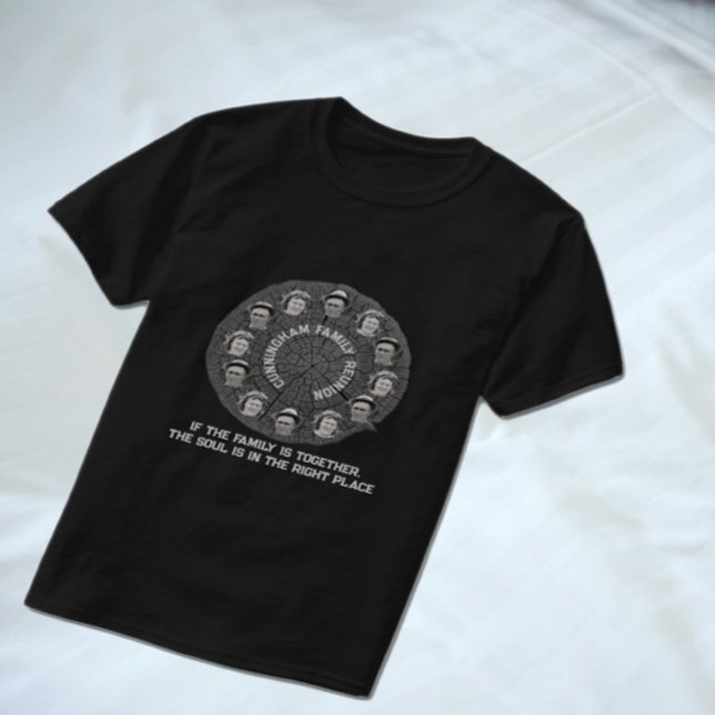 Treppenstück mit Kreis und Zitat des Fotos der Fam T-Shirt (Von Creator hochgeladen)