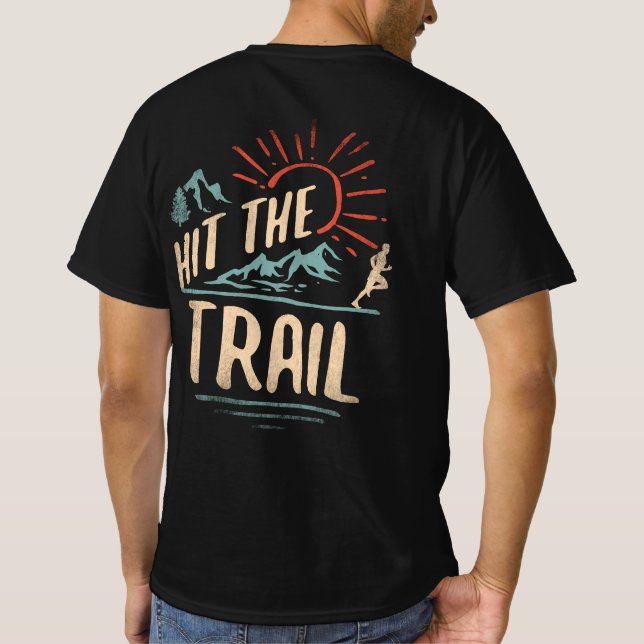 Treten Sie auf den Trail Runner - Retro Style Vint T-Shirt (Rückseite)