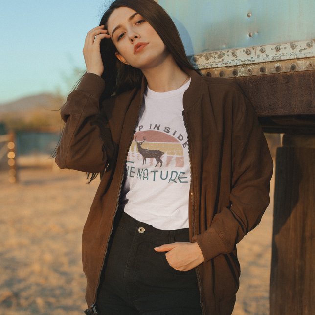 Treten Sie ein in die Natur T-Shirt (Von Creator hochgeladen)