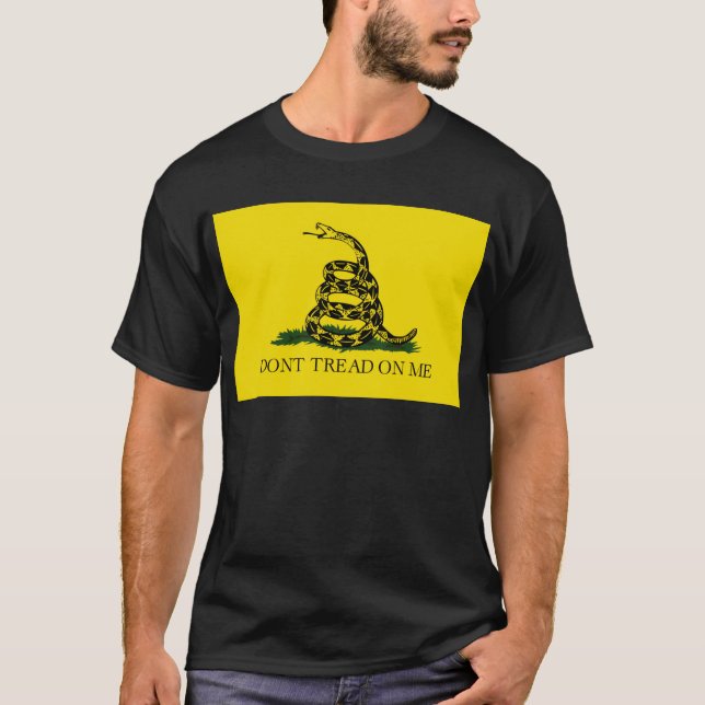 TRETEN Sie NICHT AUF MIR, die Gadsden-Flagge T-Shirt (Vorderseite)