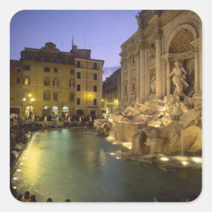 Trevi-Brunnen am Abend, Rom, Latium, Italien Quadratischer Aufkleber
