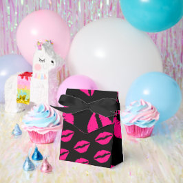 Triangle Lip Print Box Valentine’s Day special  Geschenkschachtel