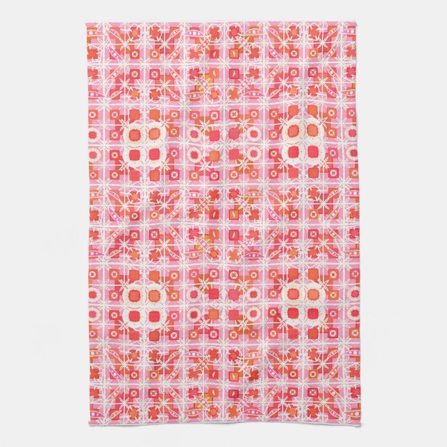 Tribal Batik - Erdbeere in Rosa und Rot Geschirrtuch (Vertikal)