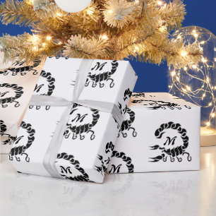 Tribal Black Scorpion Monogram Geschenkpapier
