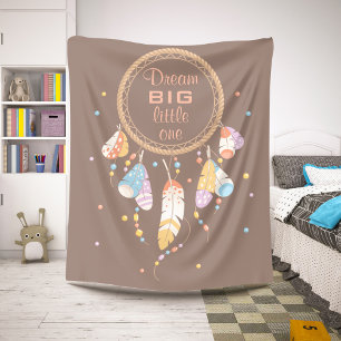 Tribal Boho Dreamcatcher über Brown Quote Sherpadecke