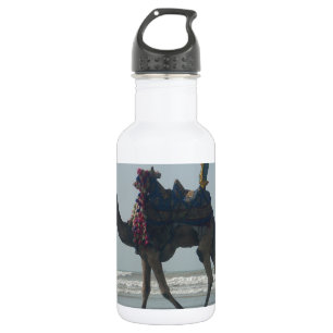 Tribal Camel Ride: Morgengrauen mit Sandstrand und Trinkflasche