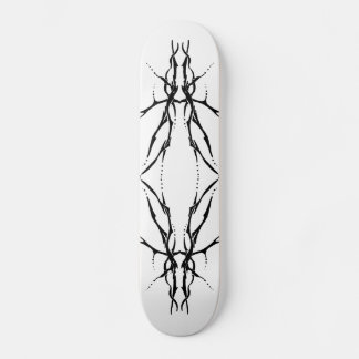 Tribal Deer Skull Tattoo - schwarz-weiß Skateboard