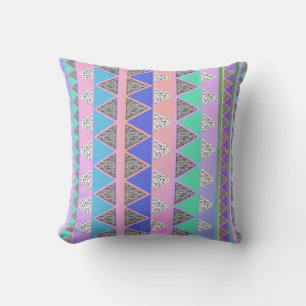 Tribal Print Pillow Kissen