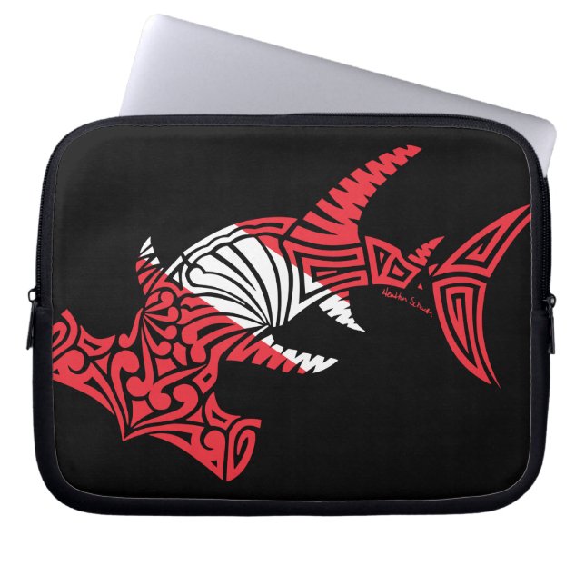 Tribal Scuba Flag Hammerhead Laptopschutzhülle (Vorderseite)
