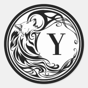 Tribal Wolf Monogram Runder Aufkleber