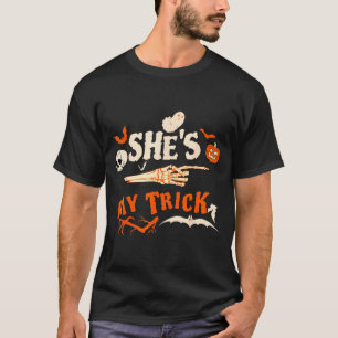 Trick Lustiges Skelett Halloween passende Paare T-Shirt