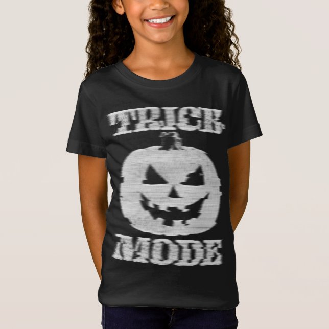 Trick Mode Glitchy Pumpkin Kids T-Shirt (Vorderseite)