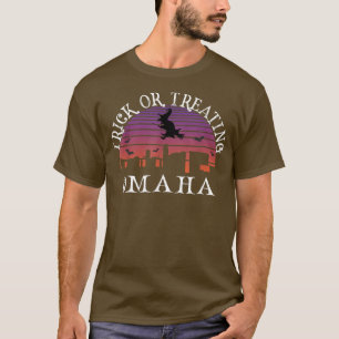 Trick oder Behandlung von Omaha - Spooky Halloween T-Shirt