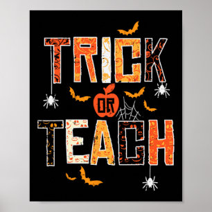 Trick oder lehren Retro Halloween Lehrerin Frauen Poster