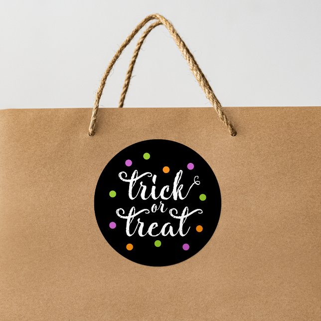 Trick oder Treat Colorful Confetti Halloween Runder Aufkleber (Von Creator hochgeladen)