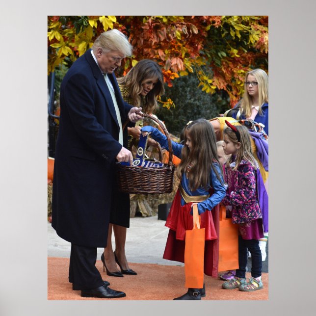Trick oder Treat Donald Trump Halloween-Portrait Poster (Vorne)