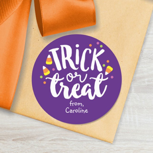 Trick oder Treat Halloween Candy Niedlichen Lila G Runder Aufkleber (Von Creator hochgeladen)