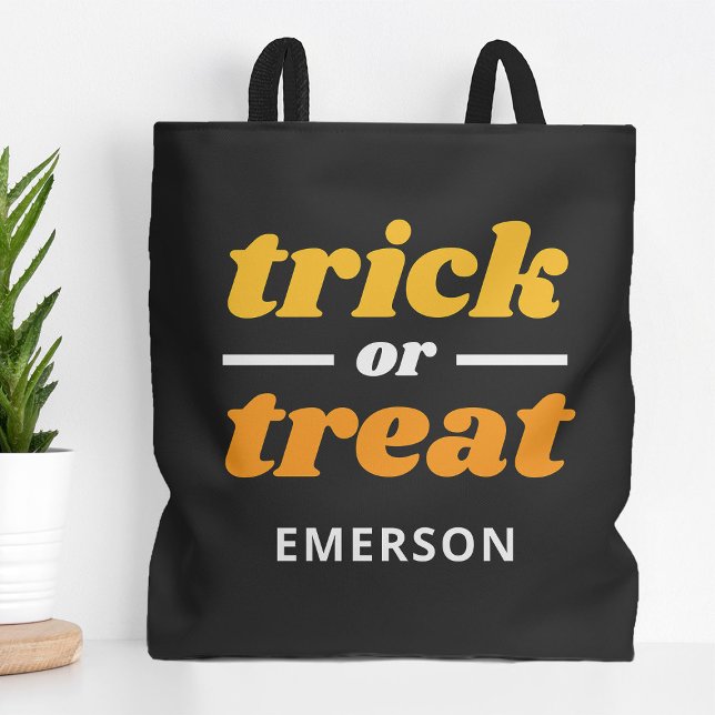 Trick oder Treat Mit Monogramm Halloween (Von Creator hochgeladen)