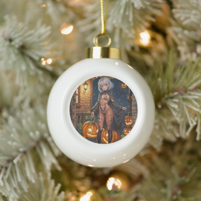 Trick oder Treater, mutiges Halloween-Kostümmädche Keramik Kugel-Ornament (Baum)