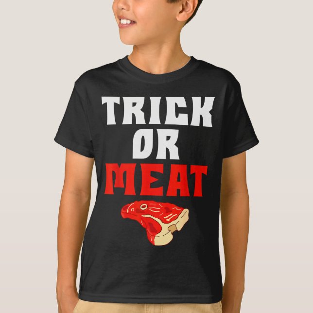 Trick Or Meat Halloween Bbq Grill Funny Beef  T-Shirt (Vorderseite)