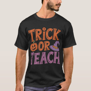 Trick Or Teach Groovy Lehrer Halloween Retro T-Shirt