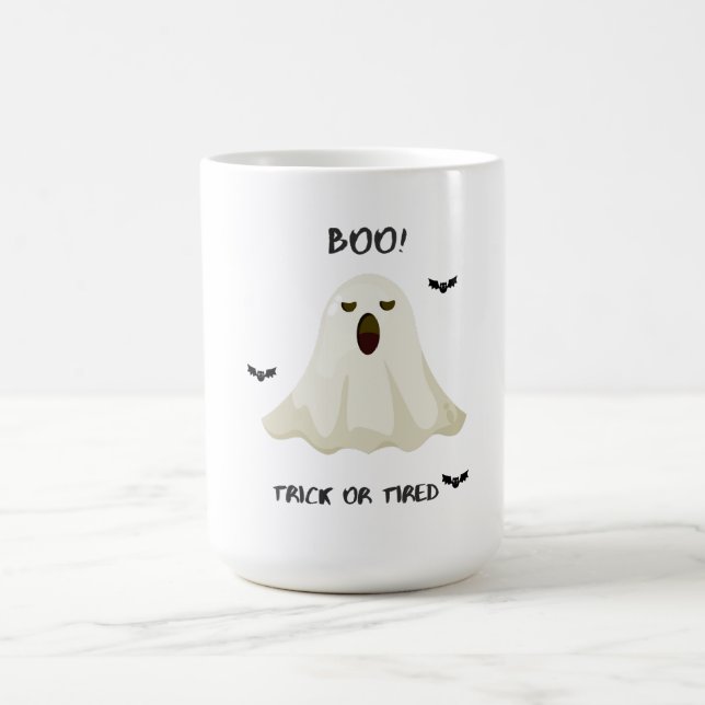 Trick or Tired – Funny Halloween Ghost Coffee Mug Kaffeetasse (Mittel)