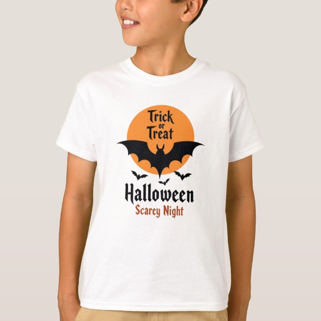 Trick or Treat Halloween Scary Night Bat T-Shirt (Vorderseite)