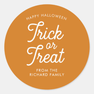 Trick or Treat Kalligrafie Minimalistisch Modern Runder Aufkleber