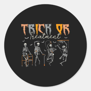 Trick or Treatment Pt Physical Therapist H Runder Aufkleber