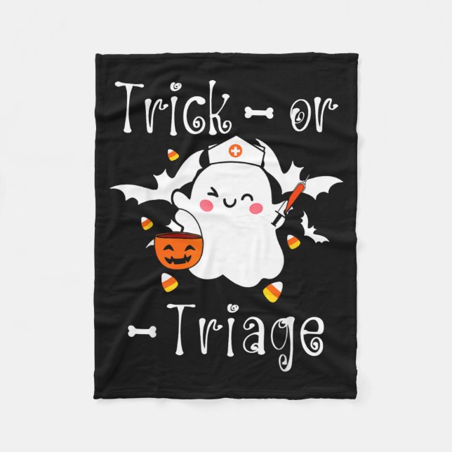 Trick Or Triage Triage Krankenschwester Geist Hall Fleecedecke (Vorderseite)