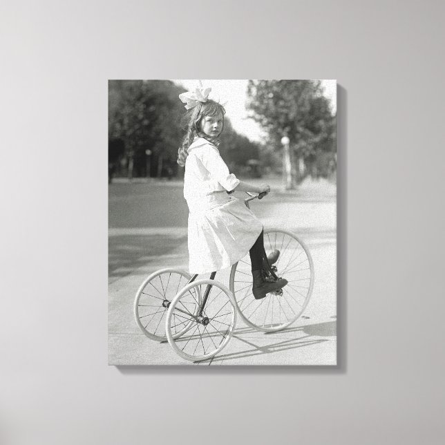 Tricycle für Mädchen, 1917 Leinwanddruck (Vorderseite)