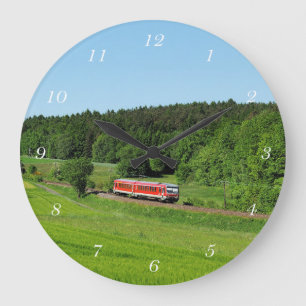 Triebwagen bei Wiesenfeld Große Wanduhr
