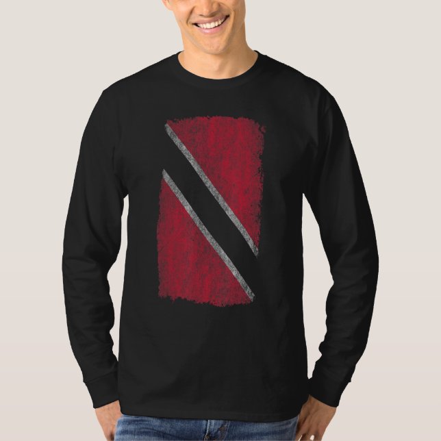 Trinidad and Tobago Flag  Weathered look effect T-Shirt (Vorderseite)