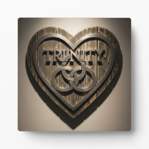 TRINITY-Herz — Rustikales Holzschild