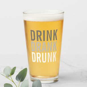 Trinke Trank getrunken Lustig Glas