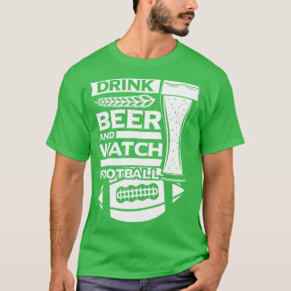 Trinken Sie Bier und beobachten Sie sonntags Famil T-Shirt