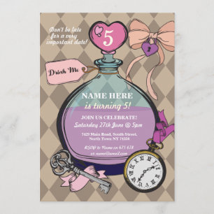 Trinken Sie mich Einladungs-Alice im Einladung