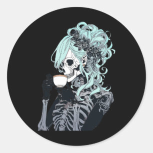 Trinken Skeleton Messy Bun Halloween Kostümmädchen Runder Aufkleber