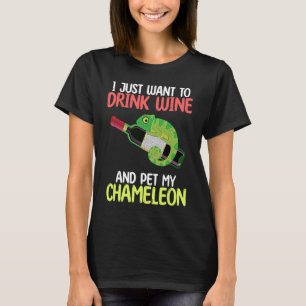 Trinken Wein und Haustiere Chameleon Reptiles Eige T-Shirt