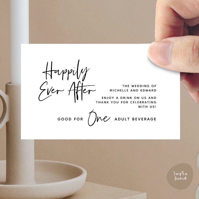 Trinkschein, Erwachsenengetränk, glücklicherweise  Begleitkarte (Modern Wedding Drink Ticket, Adult Beverage, Happily Ever After Enclosure Card in White Black)