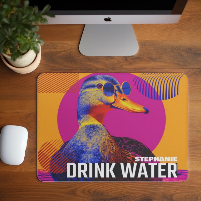 Trinkwasser Duck Meme Mousepad (Stay hydrated and entertained at your desk with this vibrant Drink Water mousepad)