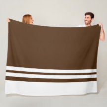 Triple White Edge Racing Streifen auf Kakaobraun