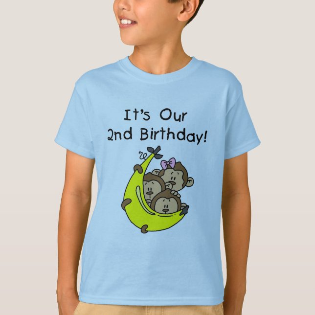 Triplets 2. - Zwei Jungs/eine Girl-Tshirts T-Shirt (Vorderseite)