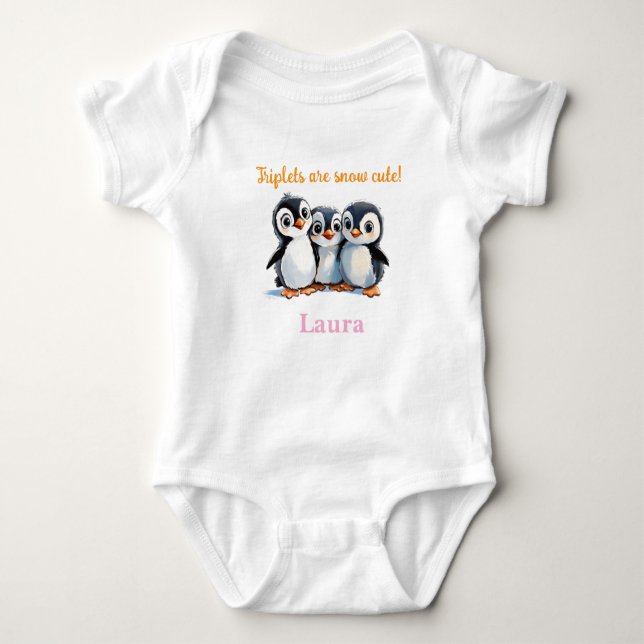 Triplets Baby Duschgeschenk, Pinguine, mit Namen, Baby Strampler (Vorderseite)
