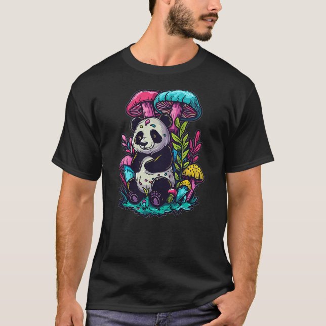 Trippy EDM Mushroom Art Party Panda T-Shirt (Vorderseite)