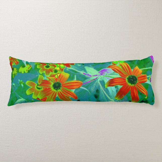 Trippy-Gelb- und Rot-Wildblumen auf Retro-Blau Seitenschläferkissen (Vorderseite)