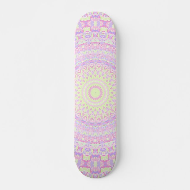 Trippy Hippie Mandala Skateboard (Vorne)